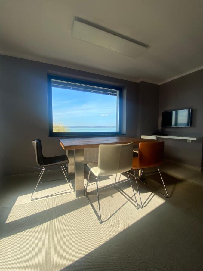 Hullam Apartman Balatonlelle Extérieur photo